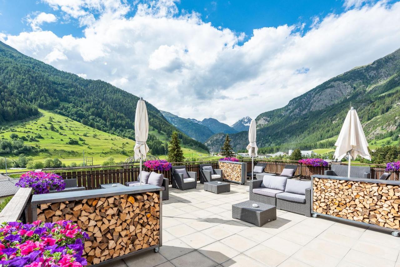 Hotel Crusch Alba Swiss Lodge Zernez Eksteriør billede