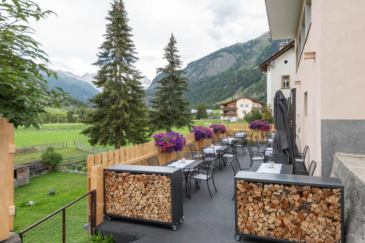 Hotel Crusch Alba Swiss Lodge Zernez Eksteriør billede